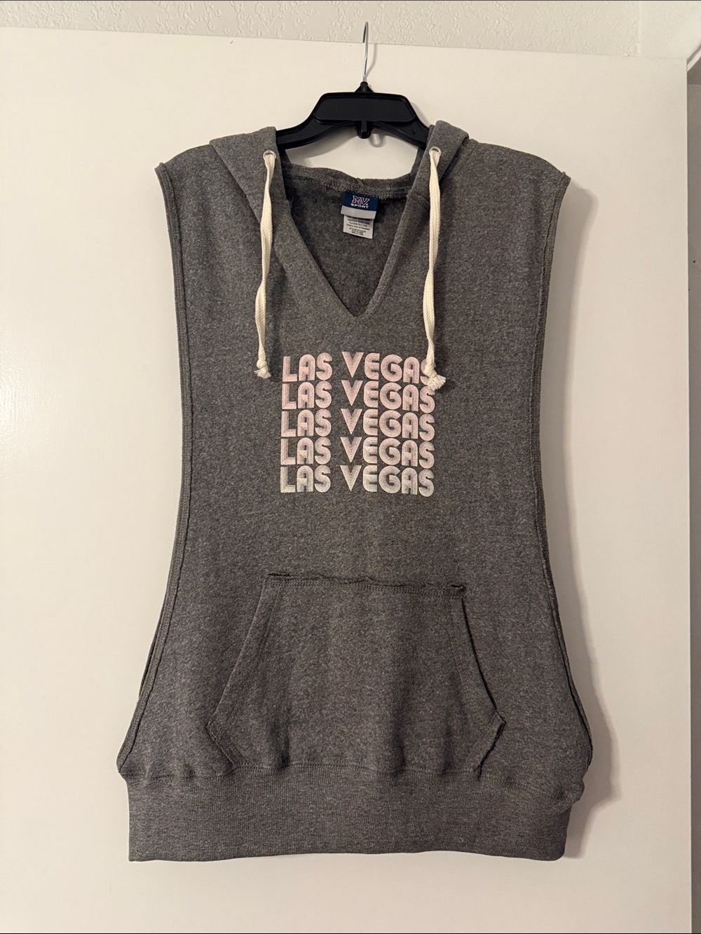 Sleeveless Gray Hooded Top Las Vegas Print Size XL NWOT